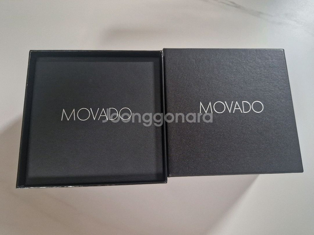모바도 시계케이스 박스팝니다 (쿠션분실)--0