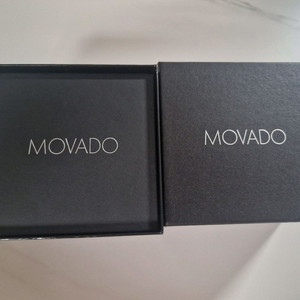 모바도 시계케이스 박스팝니다 (쿠션분실)