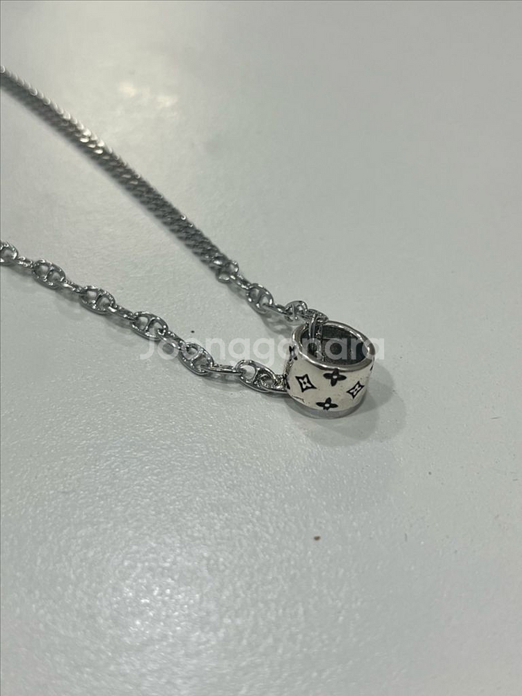 실버 목걸이 새것--0