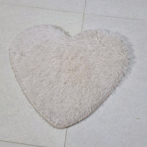 극세사 하트 러그 발매트 아이보리