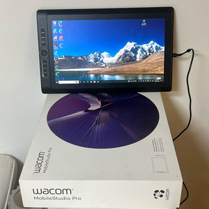 와콤 모바일 스튜디오 프로16인치 i7/1TB/16GB