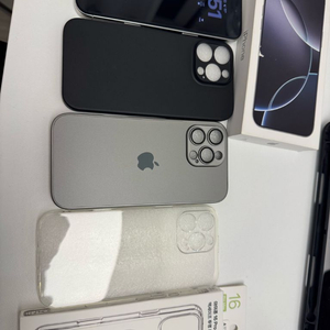 아이폰 16 프로 맥스 화이트