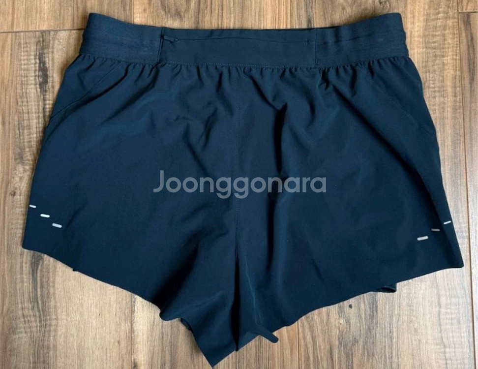 나이키 여성 스위프트 러닝 쇼츠 L--1