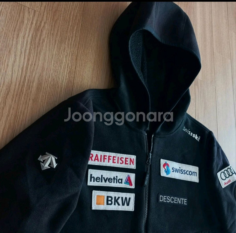 정품 데상트 Swiss skiteam 한정판 100--2