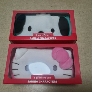 산리오 키티&포차코 사각파우치