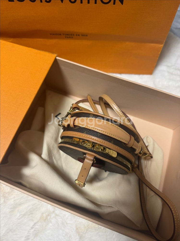 [풀구성]루이비통 부아뜨 샤포 미니백--2