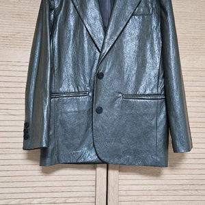 리스트 에코레더자켓