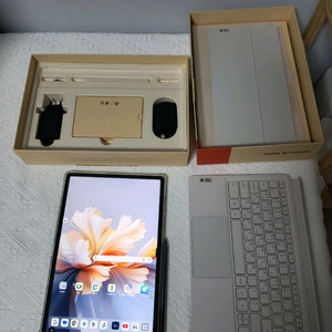 레노버 요가 탭 플러스 ai 태블릿