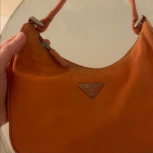 정품 프라다 호보백