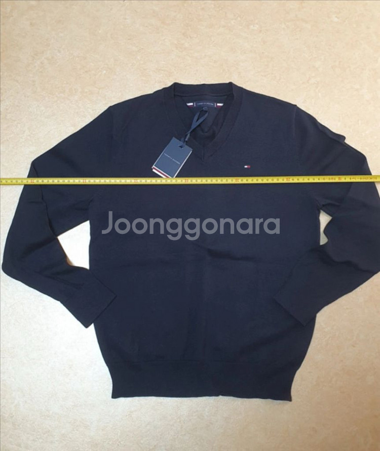 [새상품] 타미힐피거 매장상품 브이넥 니트 면100%--3