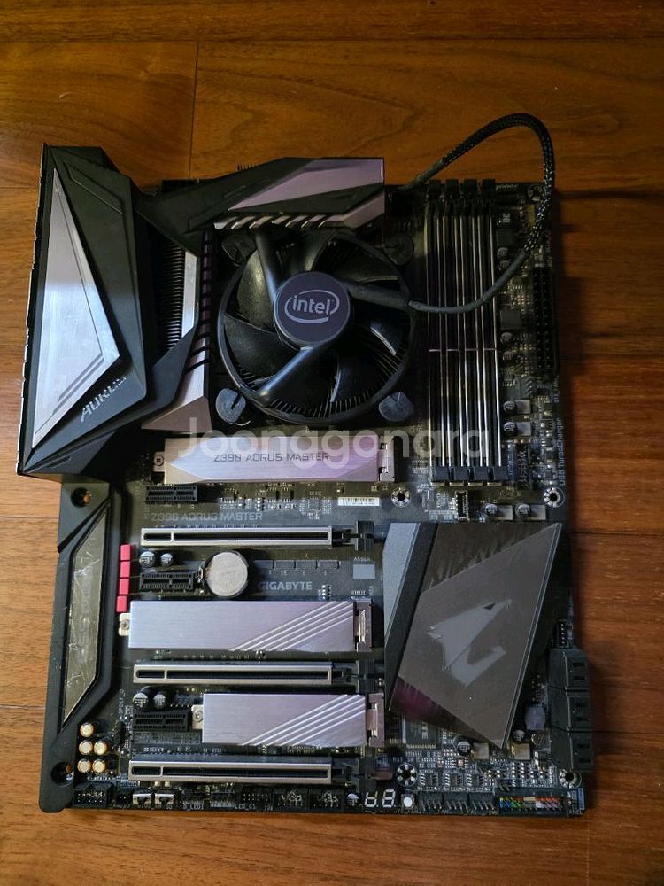 인텔 i9 9900k, z390 aorus master--0