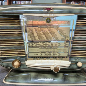 프랑스 진공관라디오 SNR Excelsior 52