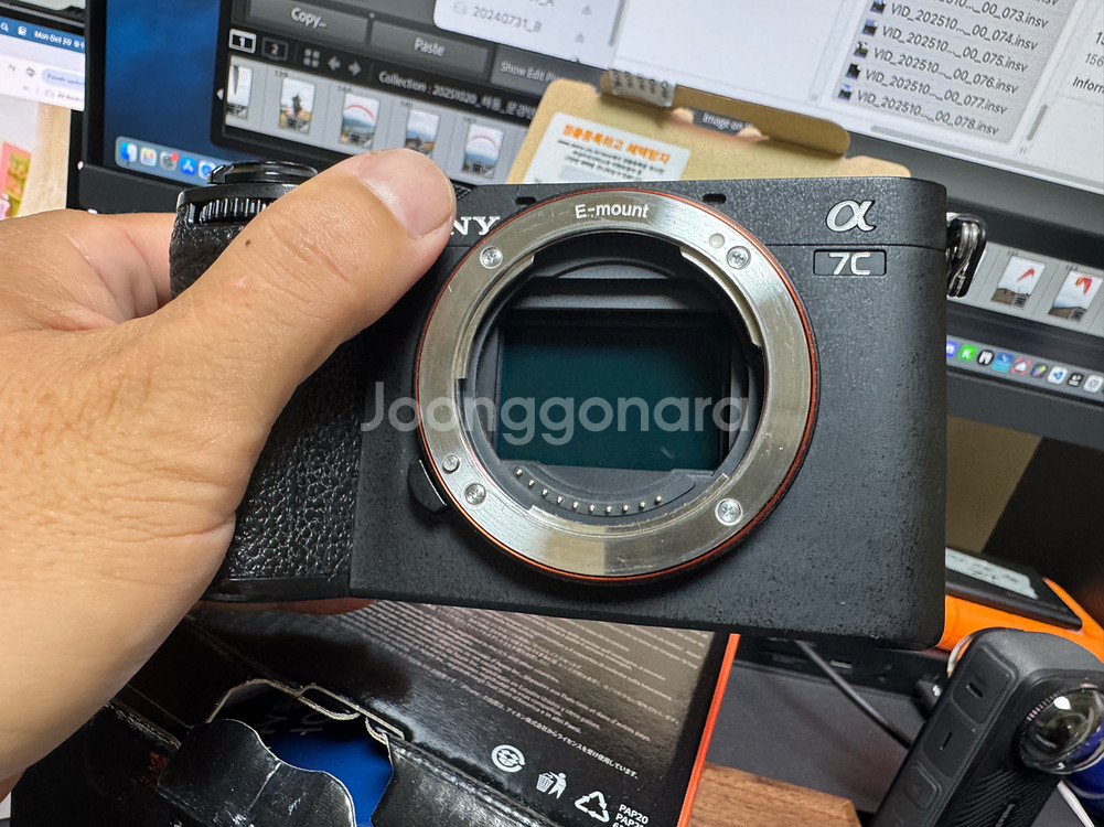 Sony A7C2 - 185만--2