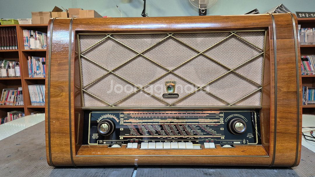 독일 진공관 라디오 Neckermann (Krting)--0