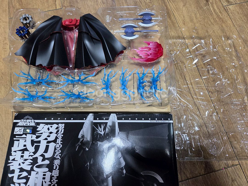 슈퍼로봇초합금 건버스터 와 망토 웨폰 셋 일괄판매합니다--2