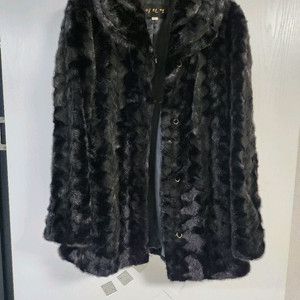블랙 천연 밍크 코트