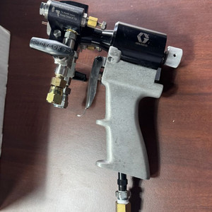 우레탄폼,우레아,스프레이 겝건