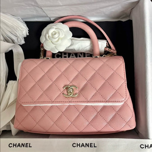 샤넬 코코핸들 핑크 미듐 구스몰 미사용 새상품