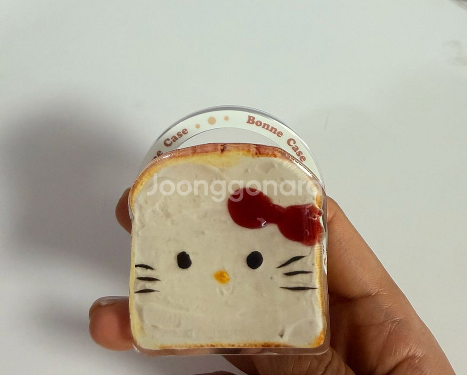 (새상품) 키티 토스트 맥세이프 그립톡--0