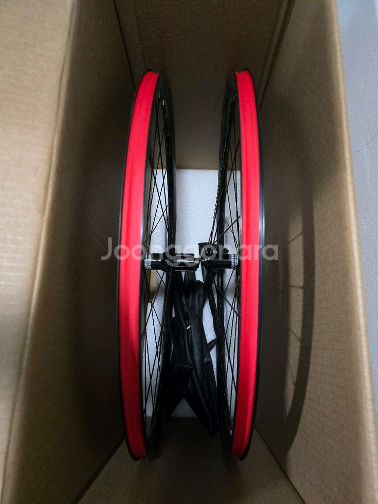 메리다 엑스퍼트 CW 휠셋--0