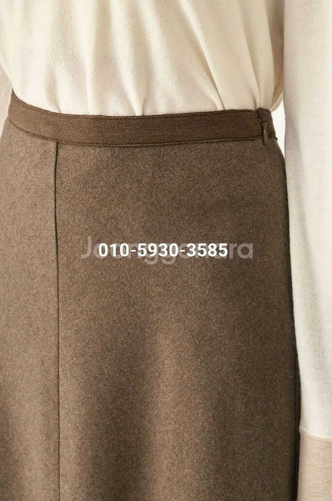 더캐시미어 25 완판 스커트--2