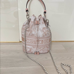 디올 트래블 파우치 버킷백 로즈핑크