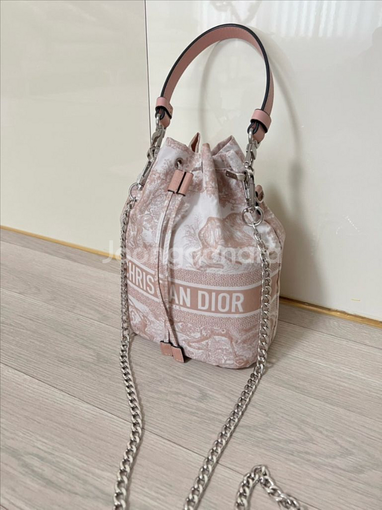 디올 트래블 파우치 버킷백 로즈핑크--1