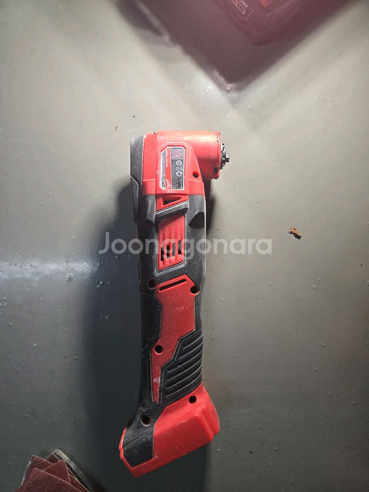 밀워키 18V 멀티커터 (날포함)--0