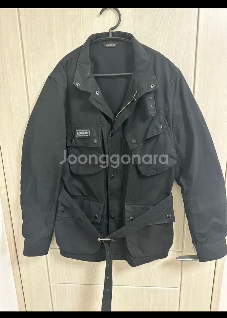 바버 인터네셔널 논왁싱 하이브리드 A7 자켓--1