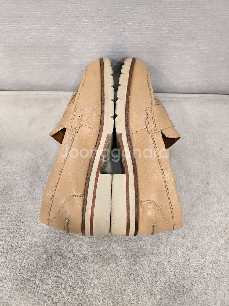 쿠에른 CUEREN 태슬 로퍼 단화 베이지 235--5