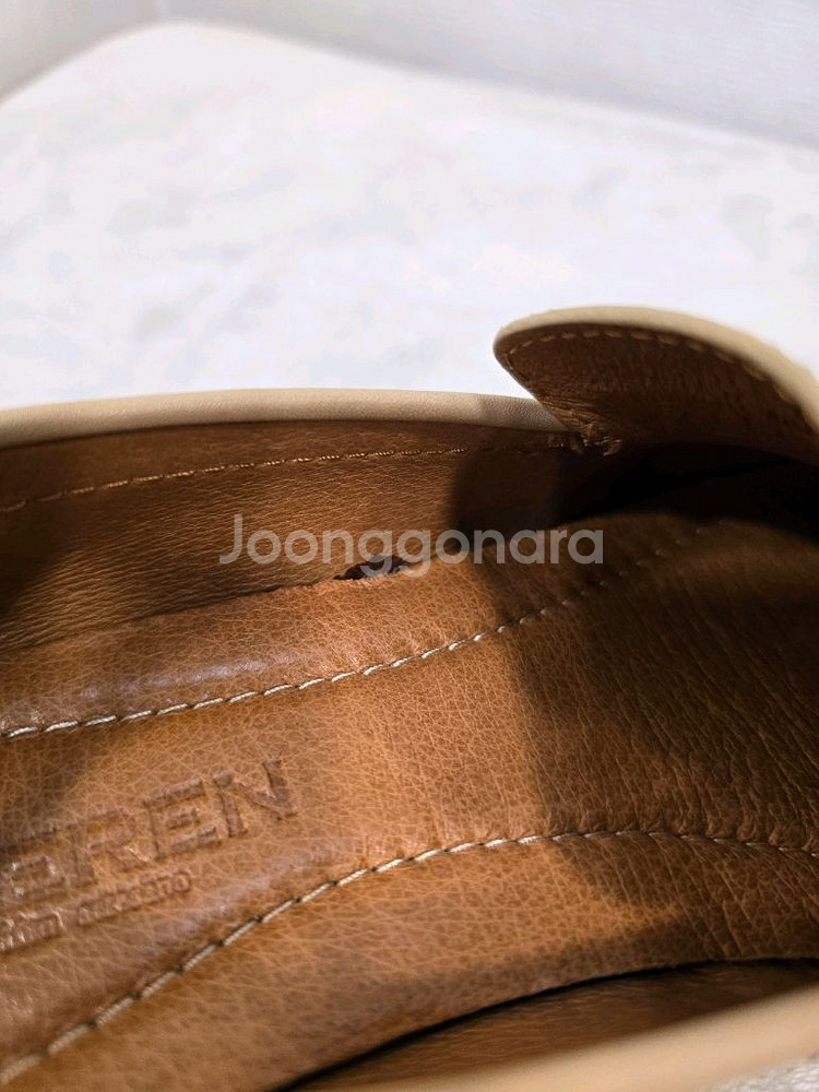 쿠에른 CUEREN 태슬 로퍼 단화 베이지 235--9