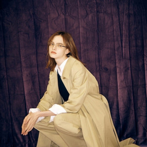 타임 비품팸셀 룩북 트렌치