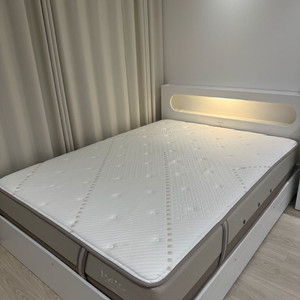 에몬스 포레스 300H 퀸 매트리스 + 알베르 침대