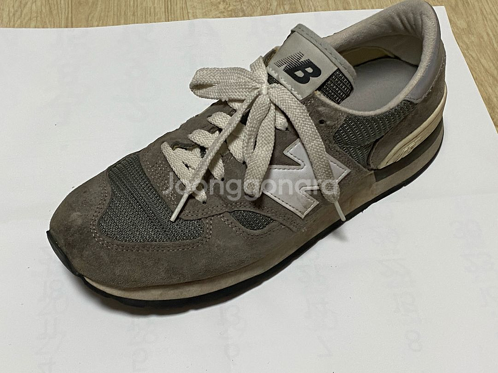뉴발란스 m990gry (270)사이즈 판매합니다.--2
