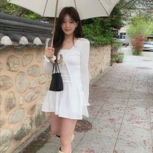 ondemin 온드민 프릴가디건(화이트) 새상품