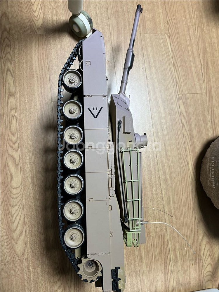 헝롱 에이브람스 1/16 탱크 판매--0