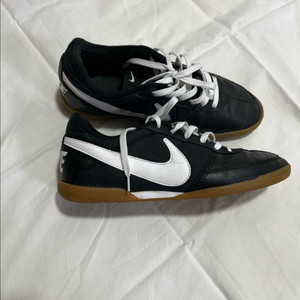 나이키 Davinho 우먼스 285