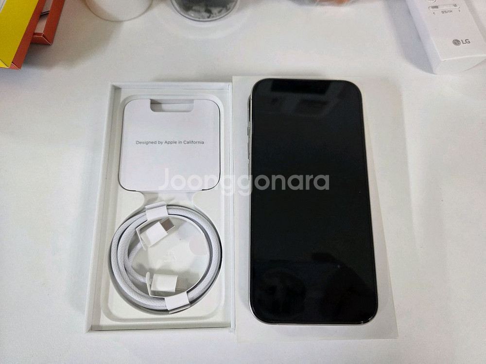 아이폰 15 Pro 256GB 화이트 자급제 (애케플)--10