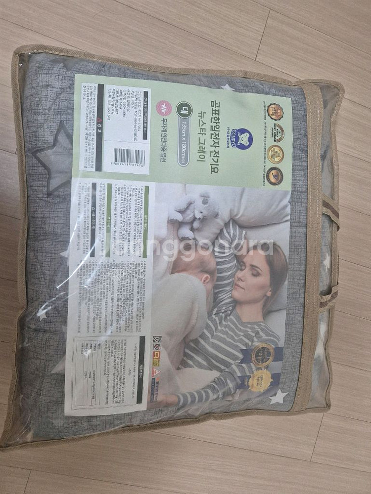 미사용 새제품 곰표한일전자 전기요 팝니다.--0