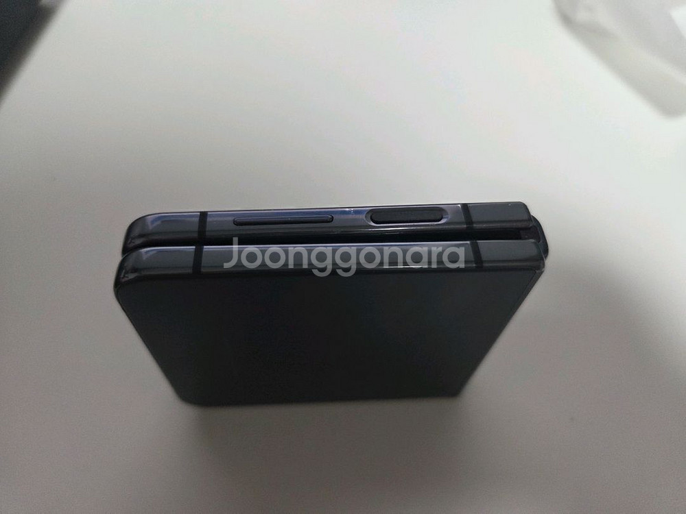 삼성 갤럭시 Z플립4 블랙 512gb--1