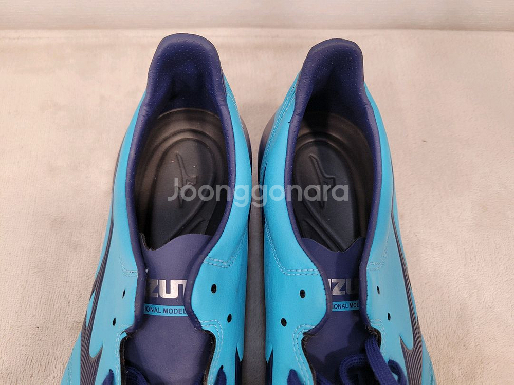 새상품) 미즈노 모렐리아 네오 축구화 270--5