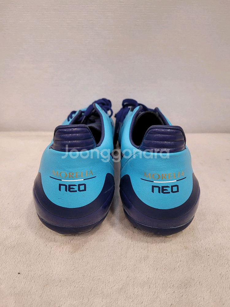 새상품) 미즈노 모렐리아 네오 축구화 270--3
