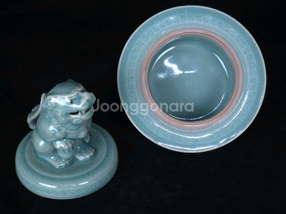 해강 유근형 청자사자향로 도자기--5