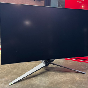ASUS ROG SWIFT OLED PG32UCDP
