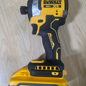 디월트 임팩드릴 DCF860 세트 팝니다.