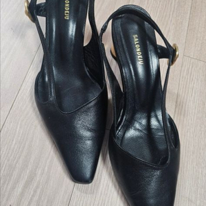 살롱드쥬 슬링백 힐 235 블랙 가죽