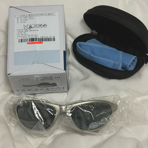 몽벨 트레킹 선글라스 실버 새상품