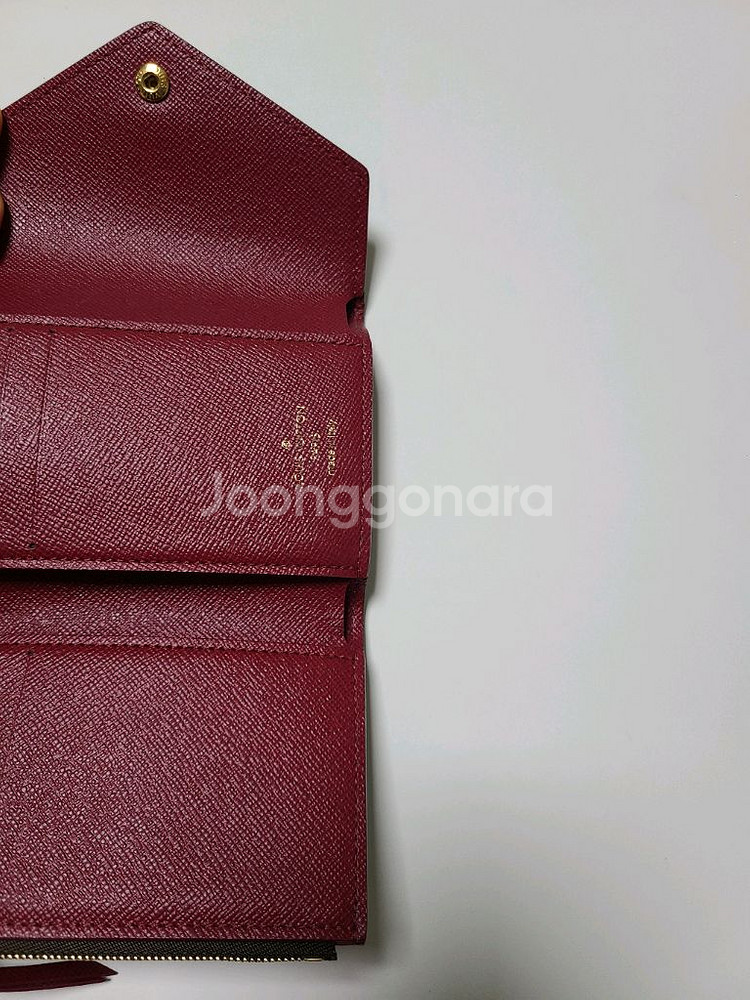 루이비통 빅토린 월릿 모노그램 푸시아 지갑--3