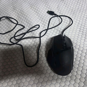 레이저 바실리스크v3 유선 팔아요!