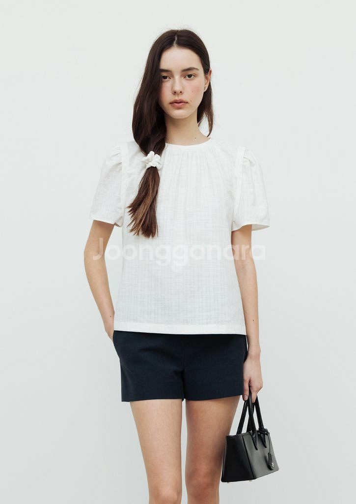 Sie 시에 소피아 셔링 디테일 블라우스--0